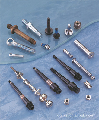 供應高品質車載充電器螺母，專注車充五金配件解決方案